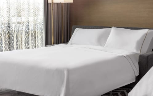 Park View, Guest Room, 1 King, Sofa Bed, Balcony